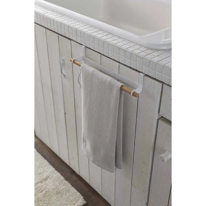 Yamazaki Porte Torchons Spécial Porte De Placard 3 Yamazaki Porte Torchons Spécial Porte De Placard – Image 3