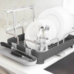 Umbra Égouttoir Holster -Cuisine À La Maison 1000317008 220112 13112600361 DETAILS P000000001000317008