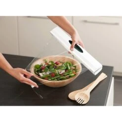 Wenko Distributeur De Film Perfect Cutter -Cuisine À La Maison 1000339592 220304 020 MOOD DETAILS P000000001000339592 mood