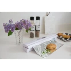 Wenko Distributeur De Film Perfect Cutter -Cuisine À La Maison 1000339592 220304 021 MOOD DETAILS P000000001000339592 mood