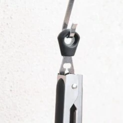 Pince De Cuisine En Penderie -Cuisine À La Maison 20040c28c33547af97df70f3d17c18c1