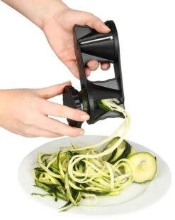 Eplucheur Fackelmann -Cuisine À La Maison 27b0c705436345f894dfb1b767d0f0da