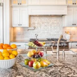 Serviteur Gâteau 3 étages -Cuisine À La Maison 48ed6fe194ee4f1c9709ac1b2dad3997