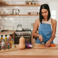 Etagère à épices En Bambou Sur Pieds -Cuisine À La Maison 4a8c49d2f9574a839d9ac9fac1444164
