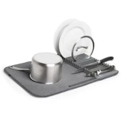 Umbra Egouttoir Pliable Udry L -Cuisine À La Maison 5a8f565e25244869a5a9e622d6228775