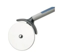 Roulette à Pizza Géante -Cuisine À La Maison 82a51077e42d4d9f8e566571eaef27f7.cropped 357 267 614 559.processed