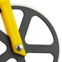 Roulette à Pizza En Jaune 14 Roulette à Pizza En Jaune -Cuisine À La Maison 89727ed052ef49d5b268ed45cff8bb21