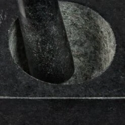 Mortier Carré En Granit Avec Pilon -Cuisine À La Maison 906e05b3152648a8a0a3dae13abea6a6