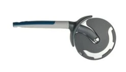 Roulette à Pizza Géante -Cuisine À La Maison af99ca2d6ec94999a4b5e72640a564e0.cropped 250 397 691 397.processed