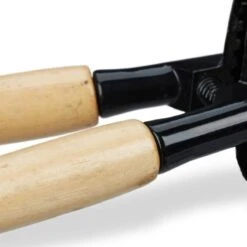 3x Casse-noisettes Avec Manche En Bois -Cuisine À La Maison b8493969d80d4ad08b552ca4d42f239d