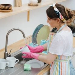 Égouttoir Avec Panier à Couverts 11 Égouttoir Avec Panier à Couverts -Cuisine À La Maison d98d0b1173dd4422bdfc75950271936a