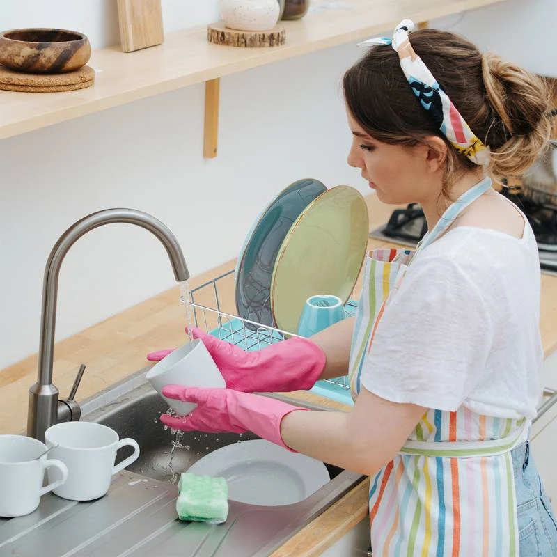 Égouttoir Avec Panier à Couverts 3 Égouttoir Avec Panier à Couverts – Image 3