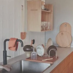 Egouttoir à Vaisselle Marron -Cuisine À La Maison fb5378917cc54b94b5cb03626e7dcb1b